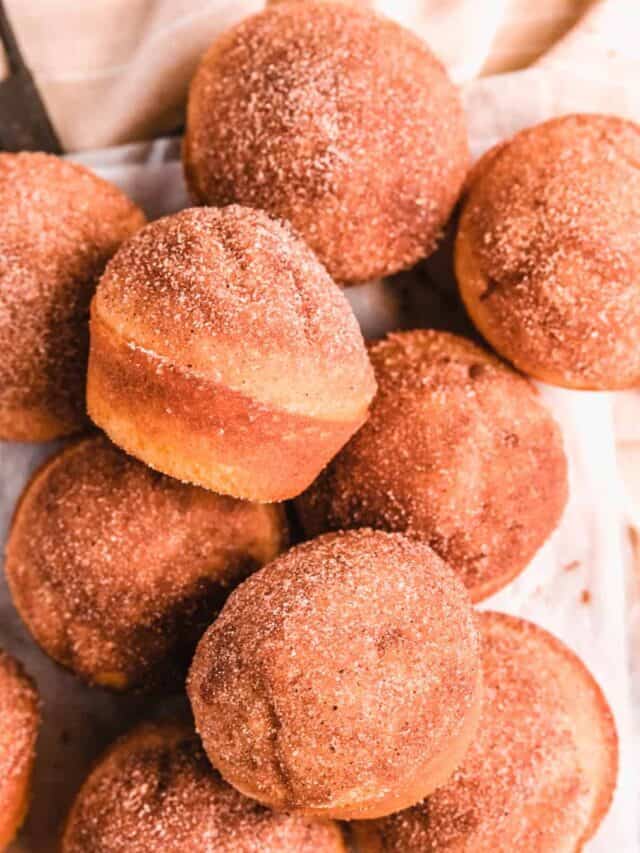 Old-Fashioned Donut Muffins