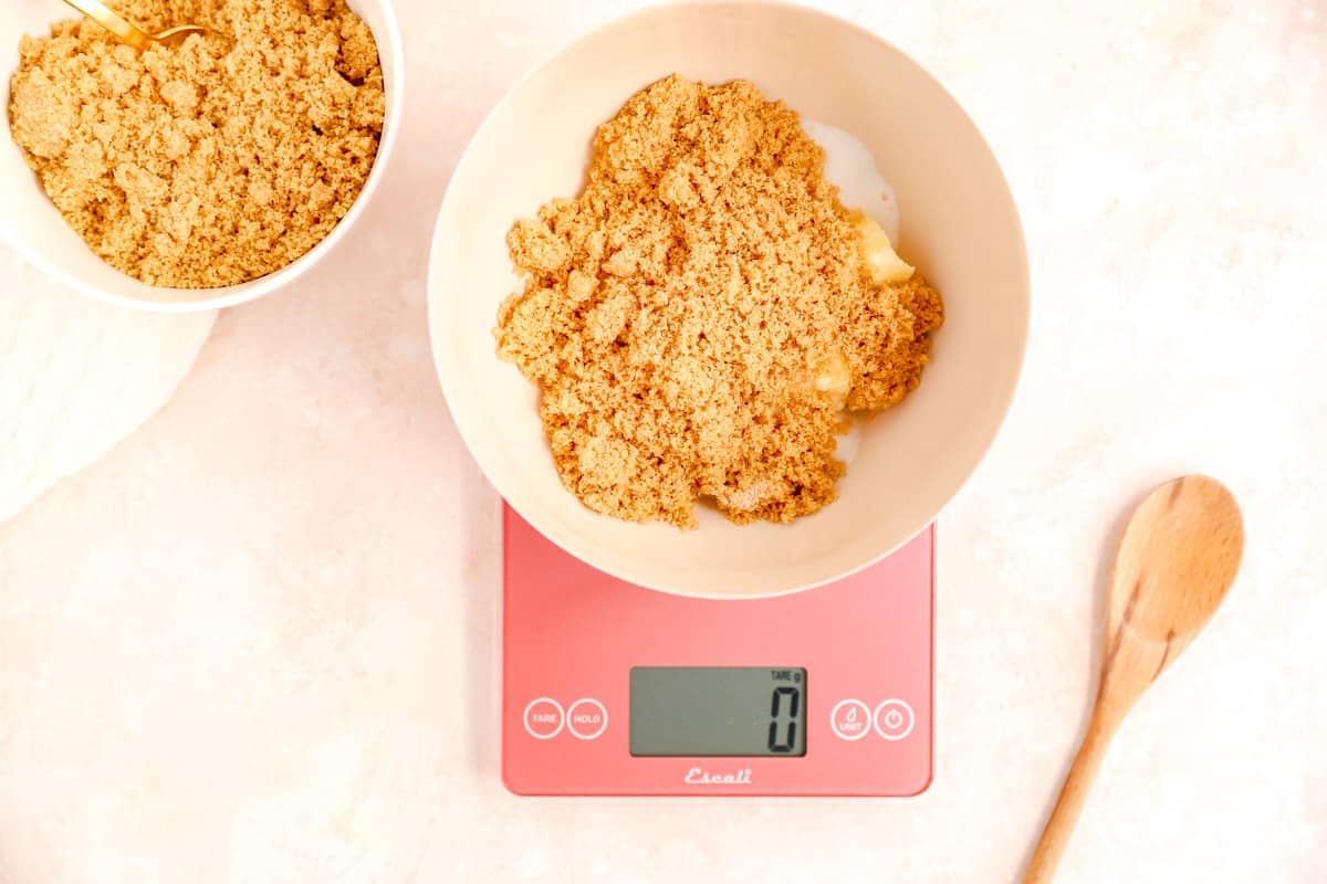 Weighing Ingredients Using the Tare/Zero on a Scale - Pastries Like a Pro