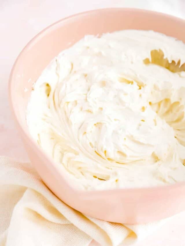 Buttercream Cream Cheese Frosting MINT + MALLOW Kitchen