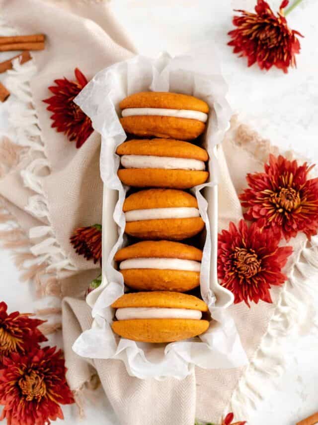 Pumpkin Whoopie Pie Recipe