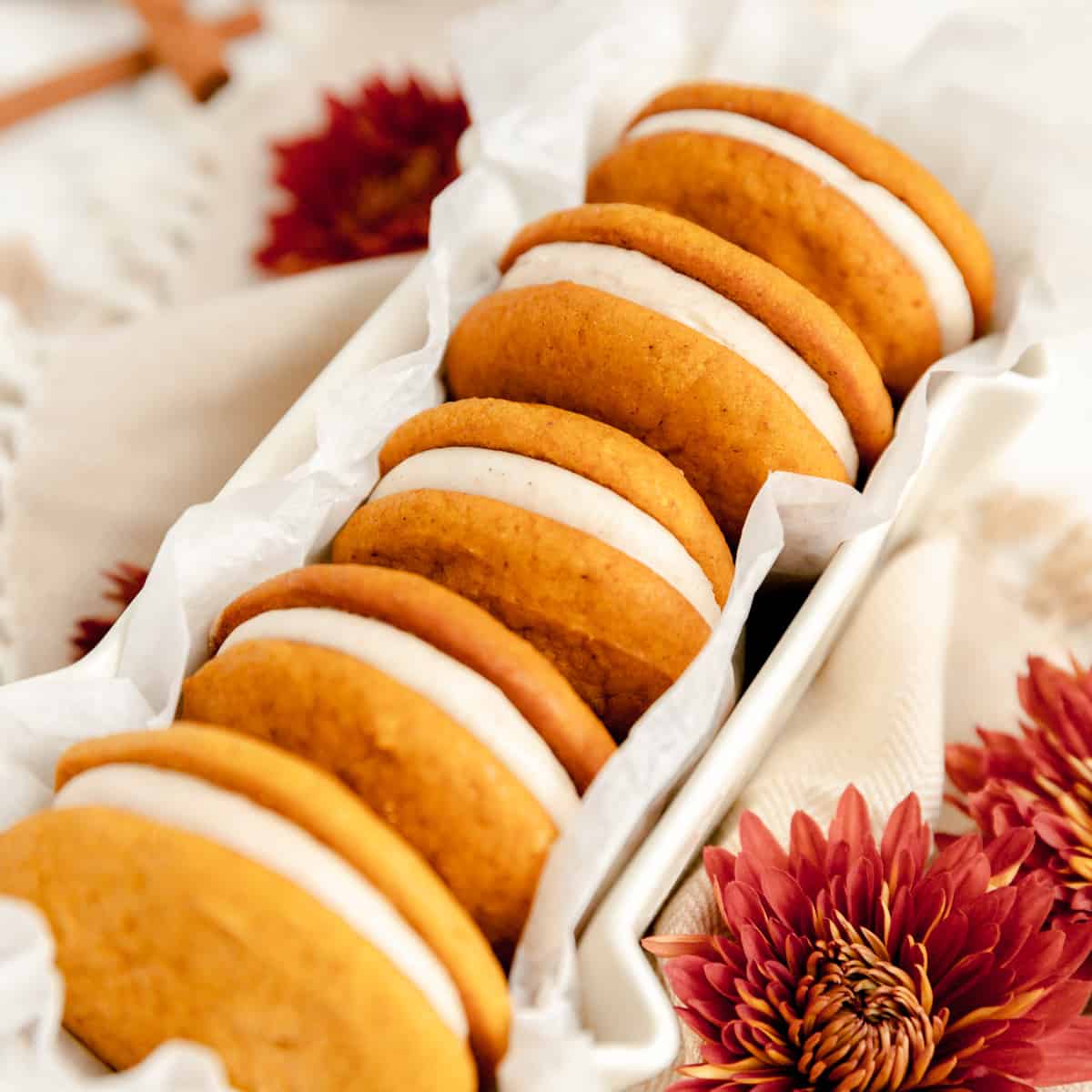 https://mintandmallowkitchen.com/wp-content/uploads/2021/11/pumpkin-whoopie-pies-feat-2.jpg