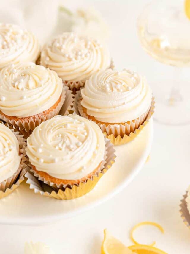 New Year's Lemon Prosecco Cupcake Recipe