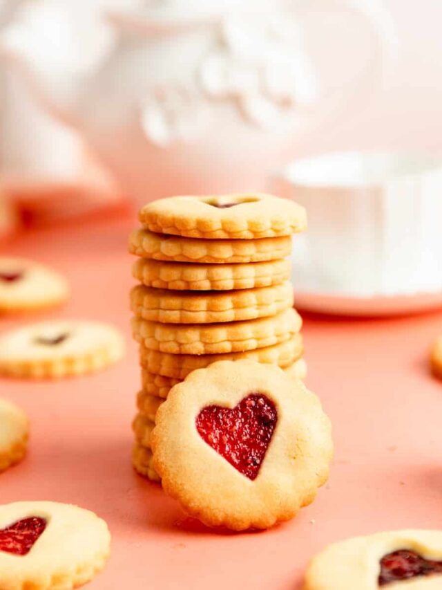 Raspberry Shortbread Cookies
