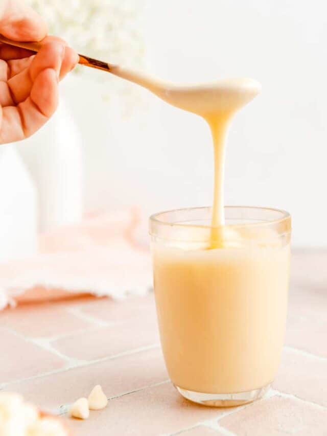Easy White Chocolate Sauce