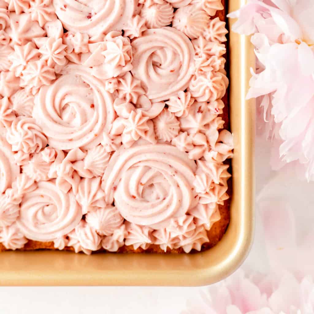 Easy Raspberry Cream Cheese Frosting (made with jam!) Mint + Mallow