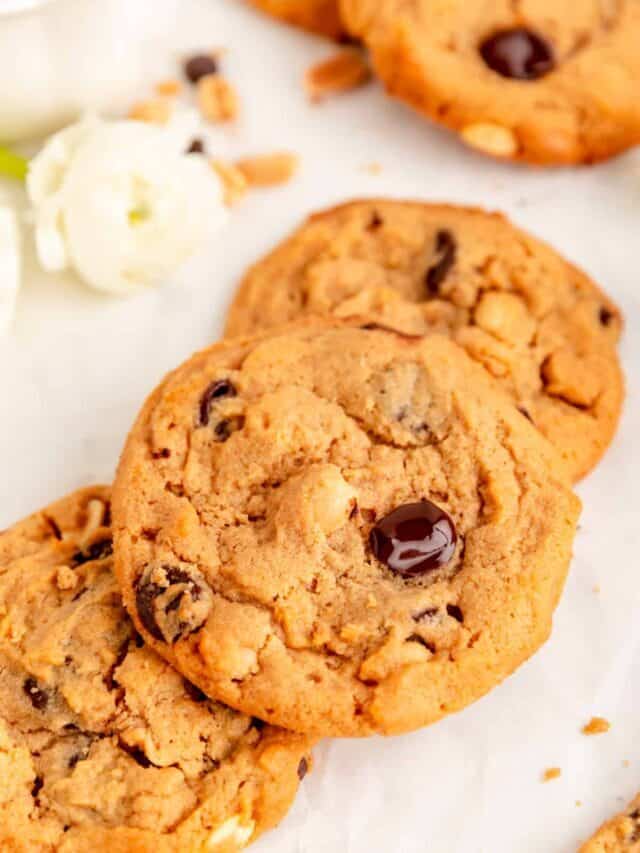 Chocolate Chip Peanut Butter Cookies